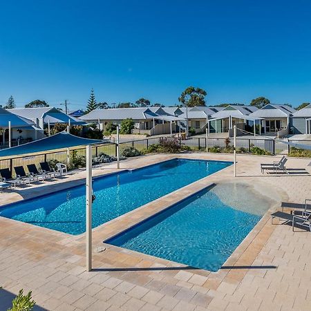 Вілла Seafront Unit 49 Джурін-Бей Екстер'єр фото