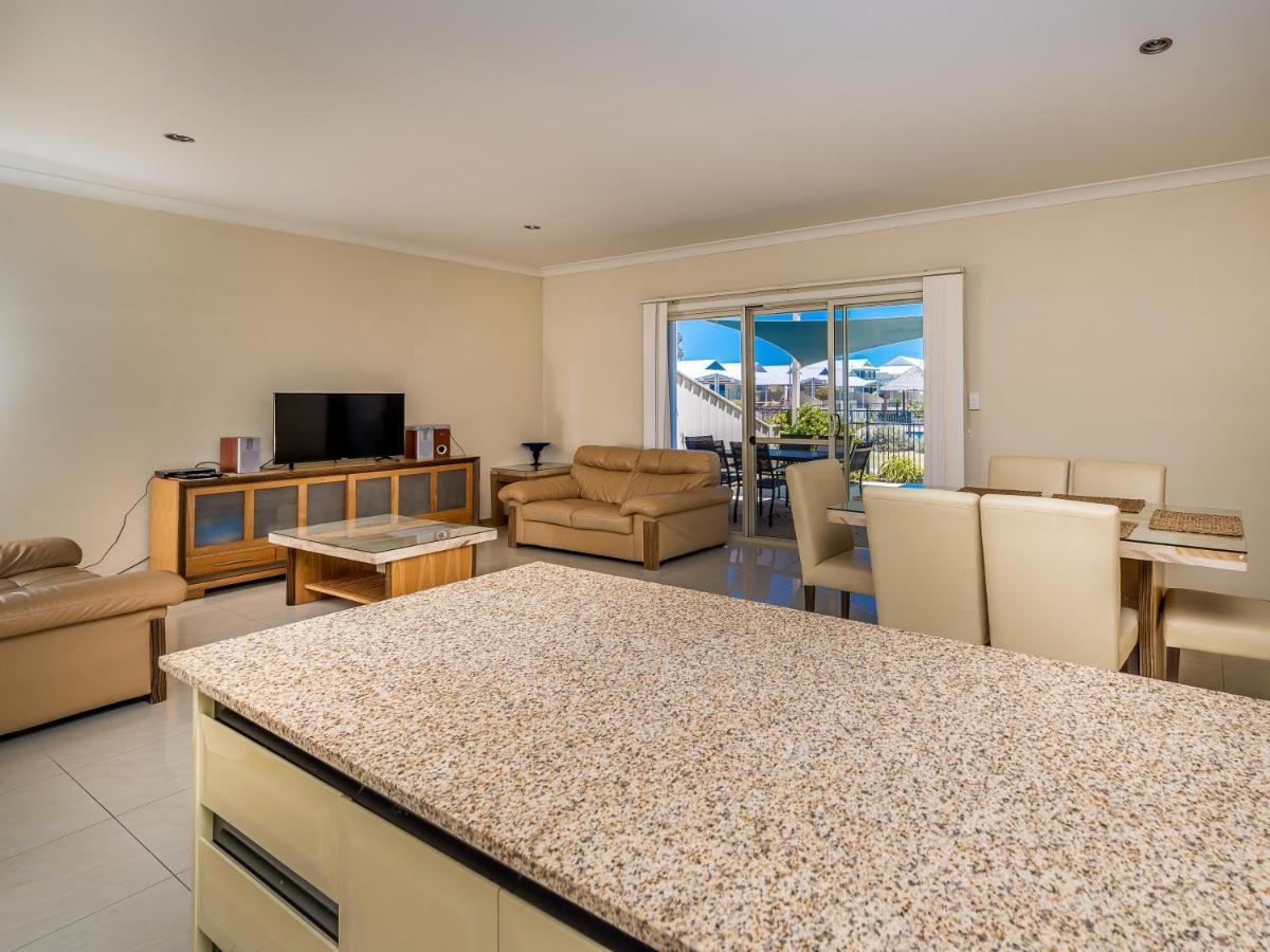 Вілла Seafront Unit 49 Джурін-Бей Екстер'єр фото